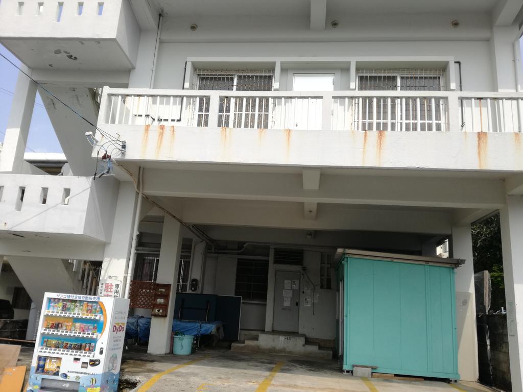 Koza Share House Okinawa Exterior foto